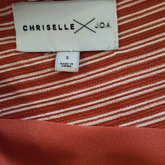 New crop top with bow - Picture 2 of 10